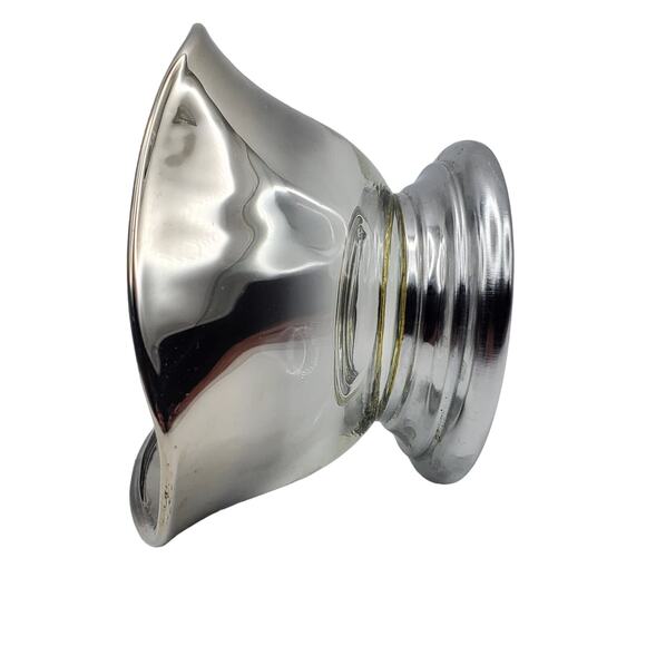 Dorothy Thorpe Silver Fade Glass Bowl Small Footed Tri Corner Dish MCM Decor - Picture 8 of 10